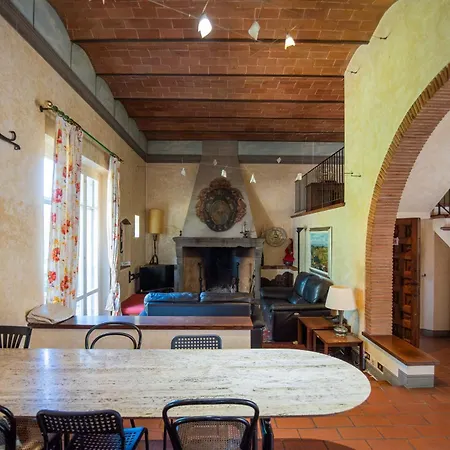 Villa Eighteenth-century Tuscan Tricolle